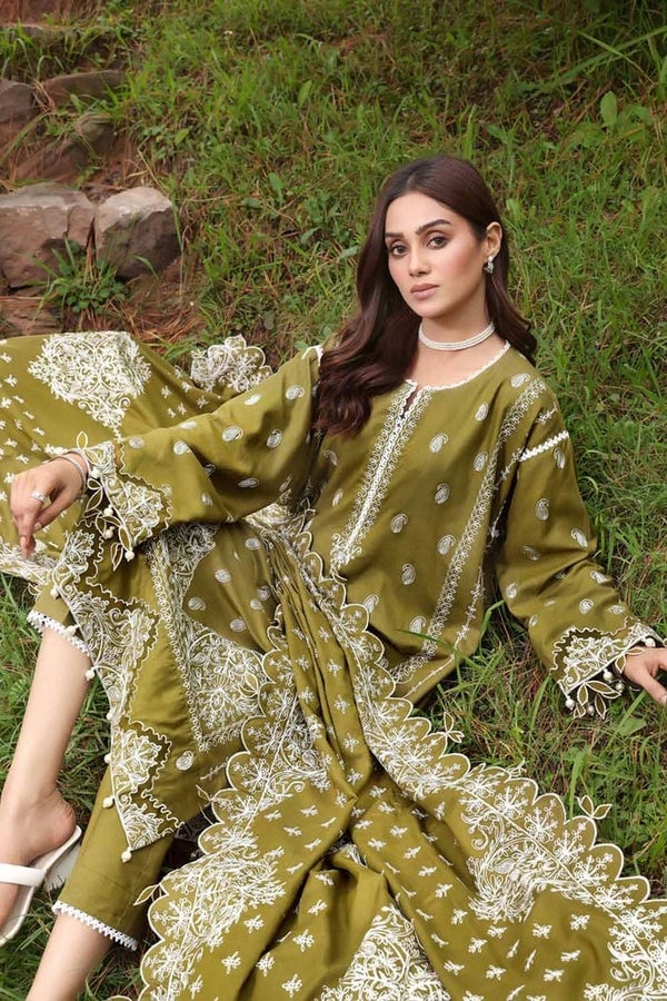 UAE -3PC Embroidered Chambray Unstitched Suit CM-32001