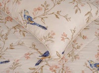 UAE -Floryn T-200 Bed Throw