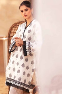 UAE -2PC Printed Lawn Unstitched Suit BT-32006