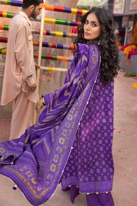 UAE -3PC Gold Lawn Printed Unstitched Suit CL-32536 A