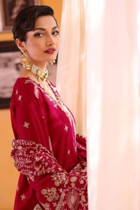 UAE -3PC Zari and Sequins Embroidered Lawn Suit with Zari Embroidered Chiffon Dupatta PM-32003