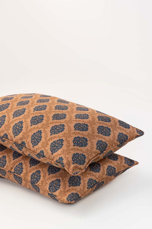UAE -Glitz T-200 Pillow Cover Set