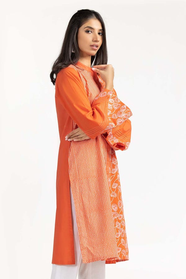 UAE -Embroidered Cambric Shirt GLW-22-118 1PC