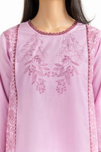 UAE -Cambric Embroidered Kurta GLW-22-119