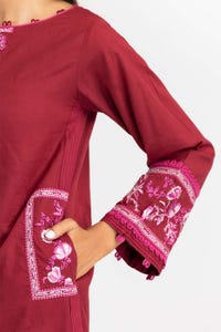 UAE -Embroidered Cambric Shirt GLW-22-85
