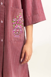 UAE -Dyed Yarn Cotton Embroidered Shirt Glw-23-33