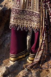 UAE -3 Piece Unstitched Embroidered Chiffon Suit with Gold Silver Printed Chiffon Dupatta BM-52023