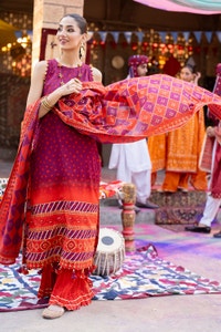 UAE -3 Piece Unstitched Gold Printed Lawn Suit CL-52410 B