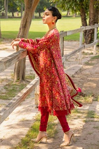 UAE -3PC Digital Printed Cambric Unstitched Suit with Lawn Dupatta CBN-32017