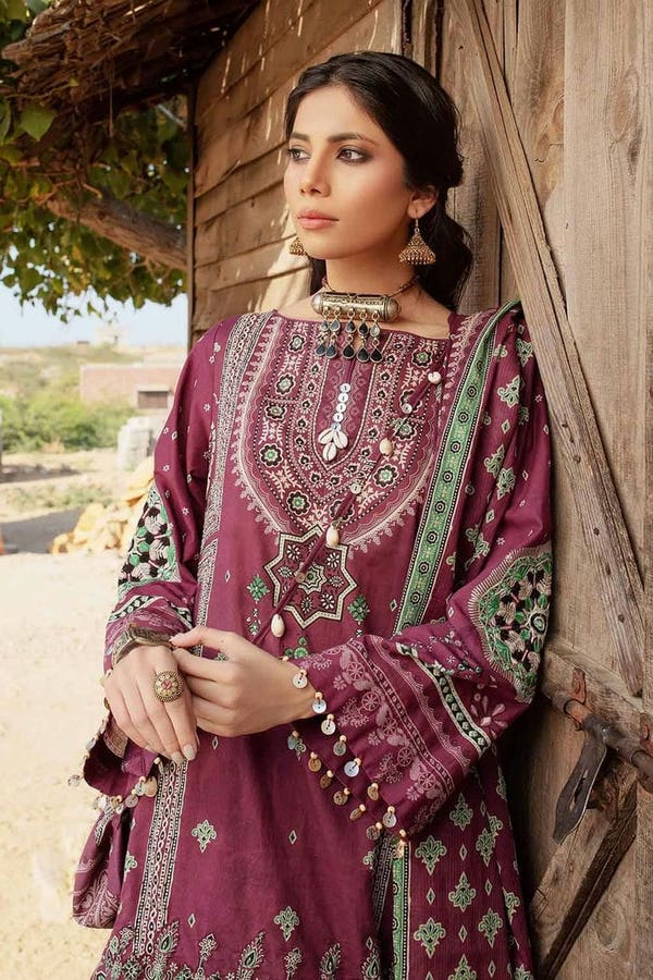 UAE -3PC Embroidered Lawn Unstitched Printed Suit With Denting Lawn Dupatta DN-32072 B