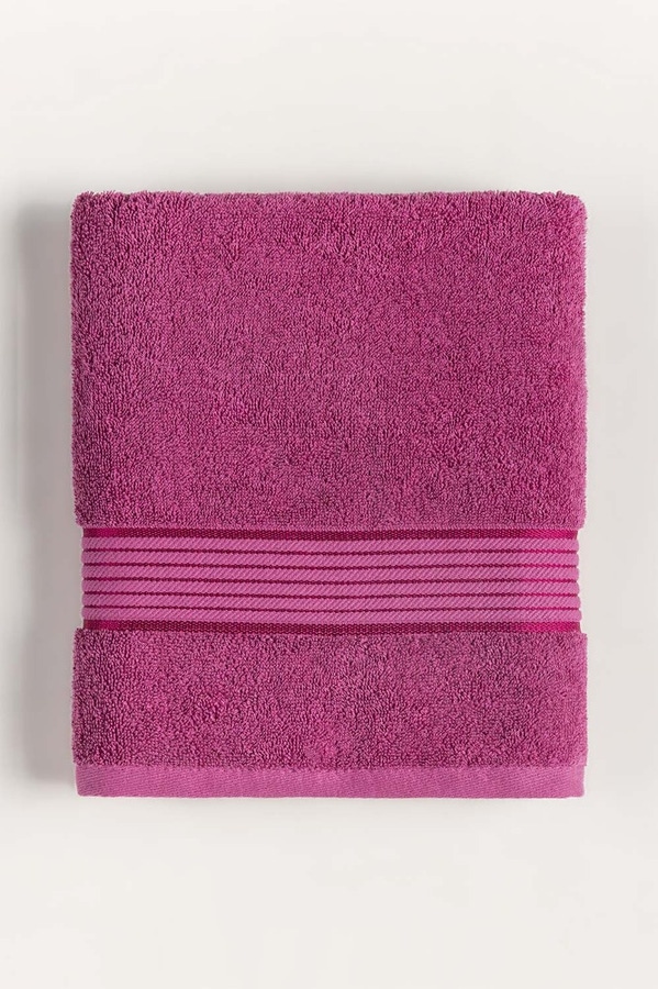 UAE -Ibis Rose Dyed Bath Towel