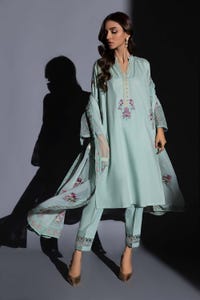 UAE -Embroidered Cambric Suit With Chiffon Dupatta IP-22-91 3PC