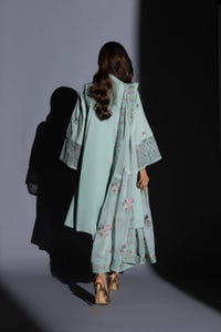 UAE -Embroidered Cambric Suit With Chiffon Dupatta IP-22-91 3PC