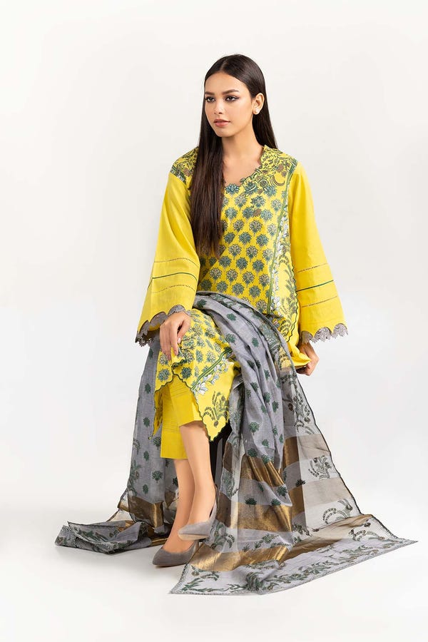 UAE -Embroidered Cambric Suit IPW-21-64 3PC