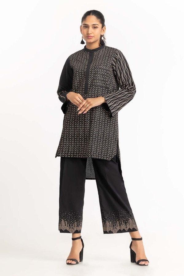 UAE -Dyed Cambric Screen Printed Shirt With Trouser IPW-23-57