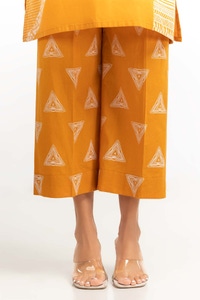 UAE -Dyed Cambric Screen Printed Shirt With Trouser IPW-23-61