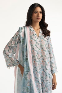 UAE -3PC Lawn Embroidered Suit IUSTKSD-133