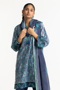 UAE-3 Piece Lawn Printed Suit IUSTKSD-216