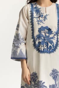 UAE -3PC Jacquard Embroidered Suit IUSTKSD-223