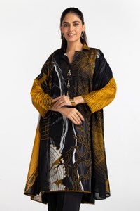 UAE -3 Piece Lawn Printed Suit IUSTKSD-227