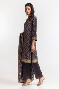 UAE -3 Piece Khaddar Gold Printed Suit IUSTKSD-309