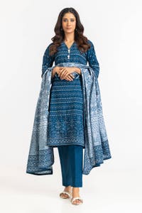 UAE -3 Piece Khaddar Printed Suit IUSTKSD-318