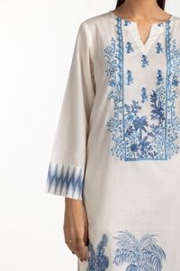 UAE -3 Piece Jacquard Embroidered Suit IUSTKSD-352