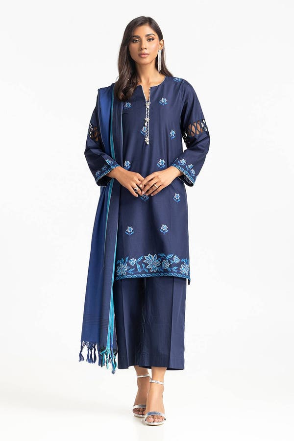 UAE -3 Piece Lawn Embroidered Suit IUSTKSD-370