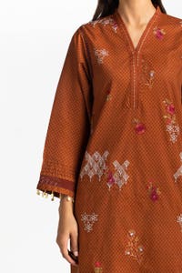 UAE -3 Piece Lawn Embroidered Suit IUSTKSD-375