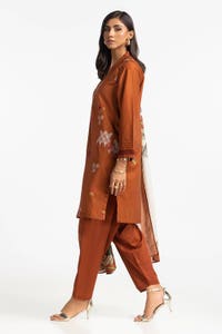 UAE -3 Piece Lawn Embroidered Suit IUSTKSD-375