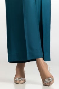 UAE-3 Piece Acrylic Embroidered Suit IUSTKSD-440