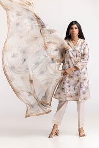 UAE-3 Piece Lawn Printed Suit IUSTKSD-47