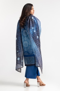 UAE -3PC Lawn Printed Suit IUSTKSD-68