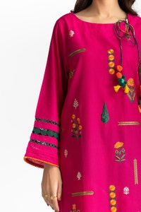 UAE-Lawn Embroidered Shirt With Printed Trouser IUSTTS-287