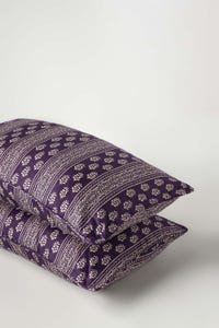 UAE -Jamni T-200 Pillow Cover Set