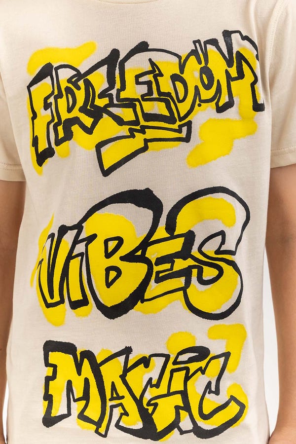 UAE -Junior Boy Chalk T-Shirt 231-313-017