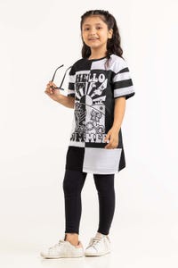UAE -Junior Girl White And Black T-Shirt 231-413-017