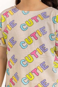UAE -Junior Girl Whitecap Grey T-Shirt 231-613-028