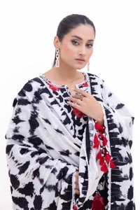 UAE -3 Piece Unstitched Embroidered Printed Light Khaddar Suit with Printed Khaddar Dupatta K-42019 L