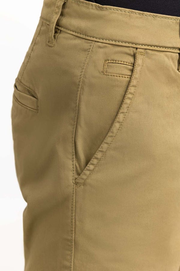 UAE -Khaki Basic Short MN-SHT-SS23-003 B