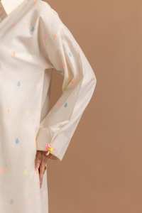 UAE -Jacquard Embellished Shirt KJ-43201-B
