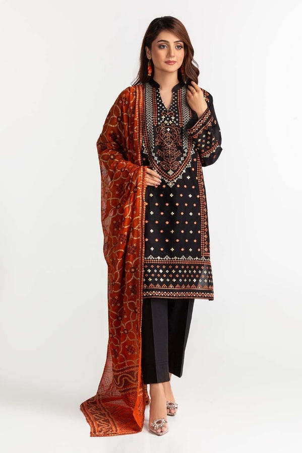 UAE -Lawn Embroidered Suit KJP-43177
