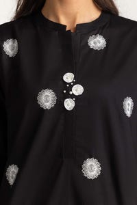 UAE -3PC Lawn Embroidered Suit KJP-43234