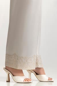 UAE -Lawn Embroidered Trouser KTR-43052