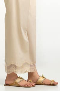 UAE-Lawn Embroidered Trouser KTR-43056