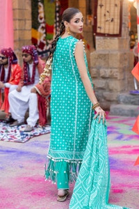 UAE -3 Piece Unstitched Lacquer Printed Lawn Suit CL-52178 A
