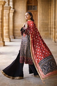 UAE -3PC Embroidered Raw Silk Unstitched Suit with Zari and Sequins Embroidered Raw Silk Dupatta LE-42033