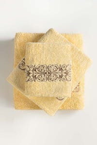 UAE -Lime 3 Pc Combed Embroidered Towel Set