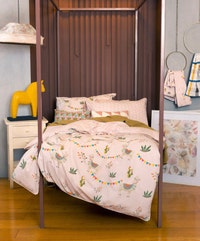 UAE -Llama T-150 Quilt Cover Set