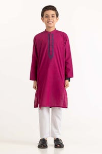 UAE -Magenta Embroidered Kurta KR-KEMB22-018